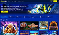 Página de inicio del casino William Hill donde aparece un banner publicitario con la oferta del bono, una barra con todos los juegos y las opciones disponibles en el casino e imágenes de parte del catálogo del operador.